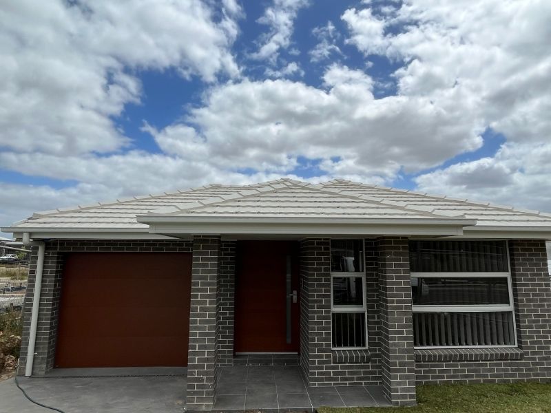 39 Carbine Street, Menangle Park NSW 2563 House For Rent 680 Domain
