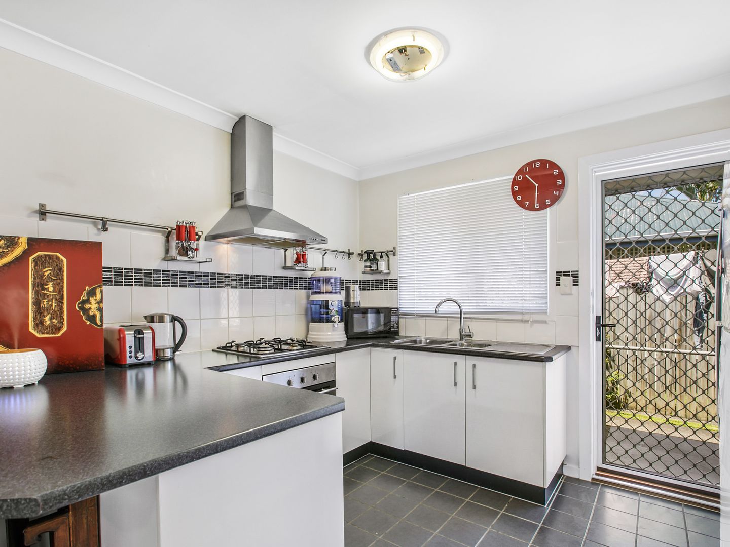 4/49 Golf Links Road, Rocklea QLD 4106, Image 2