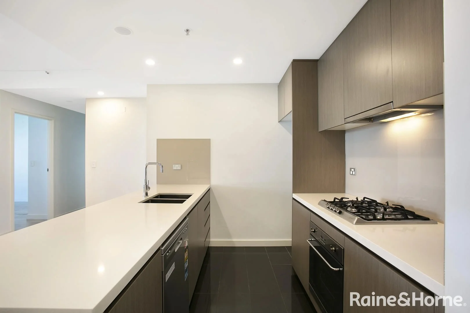 44/14 Pound Road, Hornsby NSW 2077