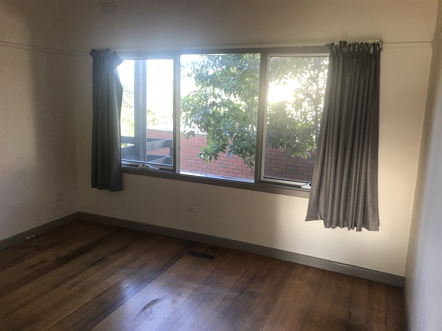 2 bedrooms Apartment / Unit / Flat in 1/1 Margaret street RINGWOOD VIC, 3134