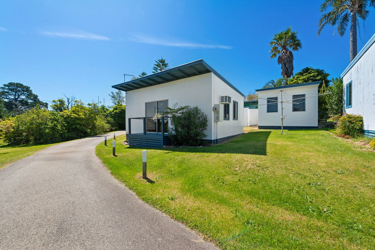 1/15 Lyrebird Court Lakes Entrance VIC 3909 Domain