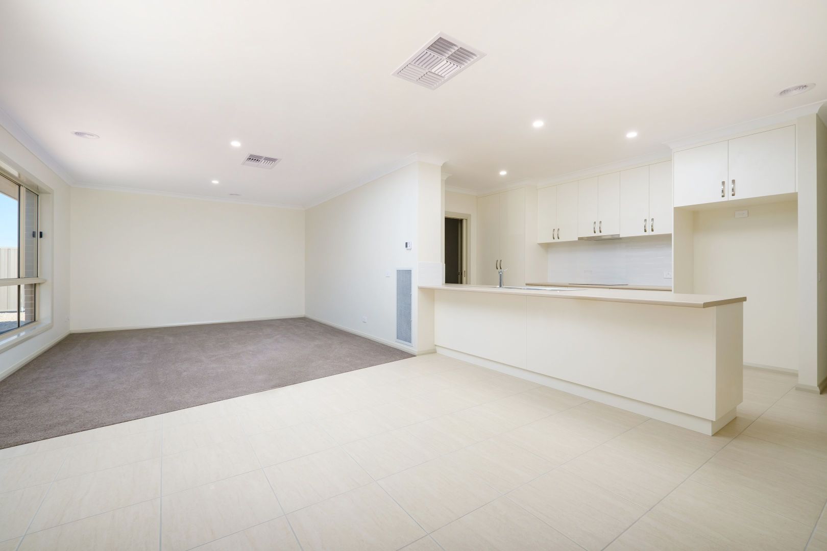 15 Yirang Road, Wirlinga NSW 2640, Image 1