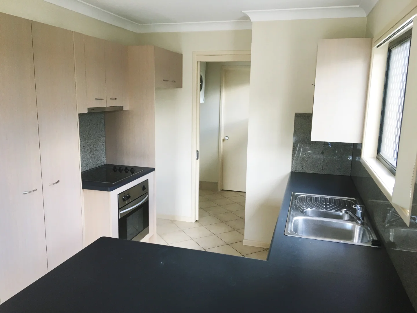 Additional image 4 of 2/19 Aldridge Street, Auchenflower QLD 4066