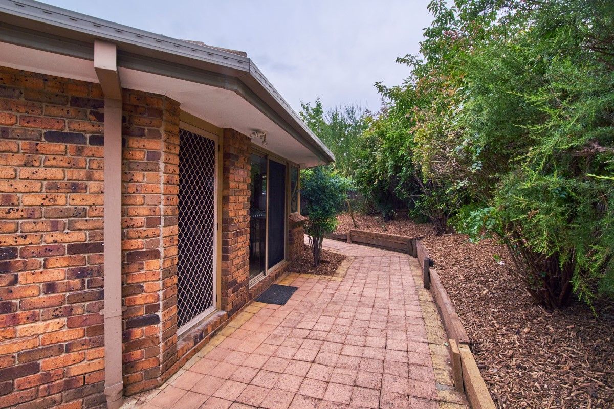 24/9 Mcclintock Street, Lyneham ACT 2602