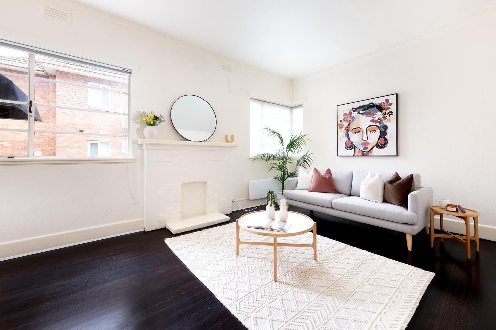 2 bedrooms Apartment / Unit / Flat in 1/957 Punt Road SOUTH YARRA VIC, 3141