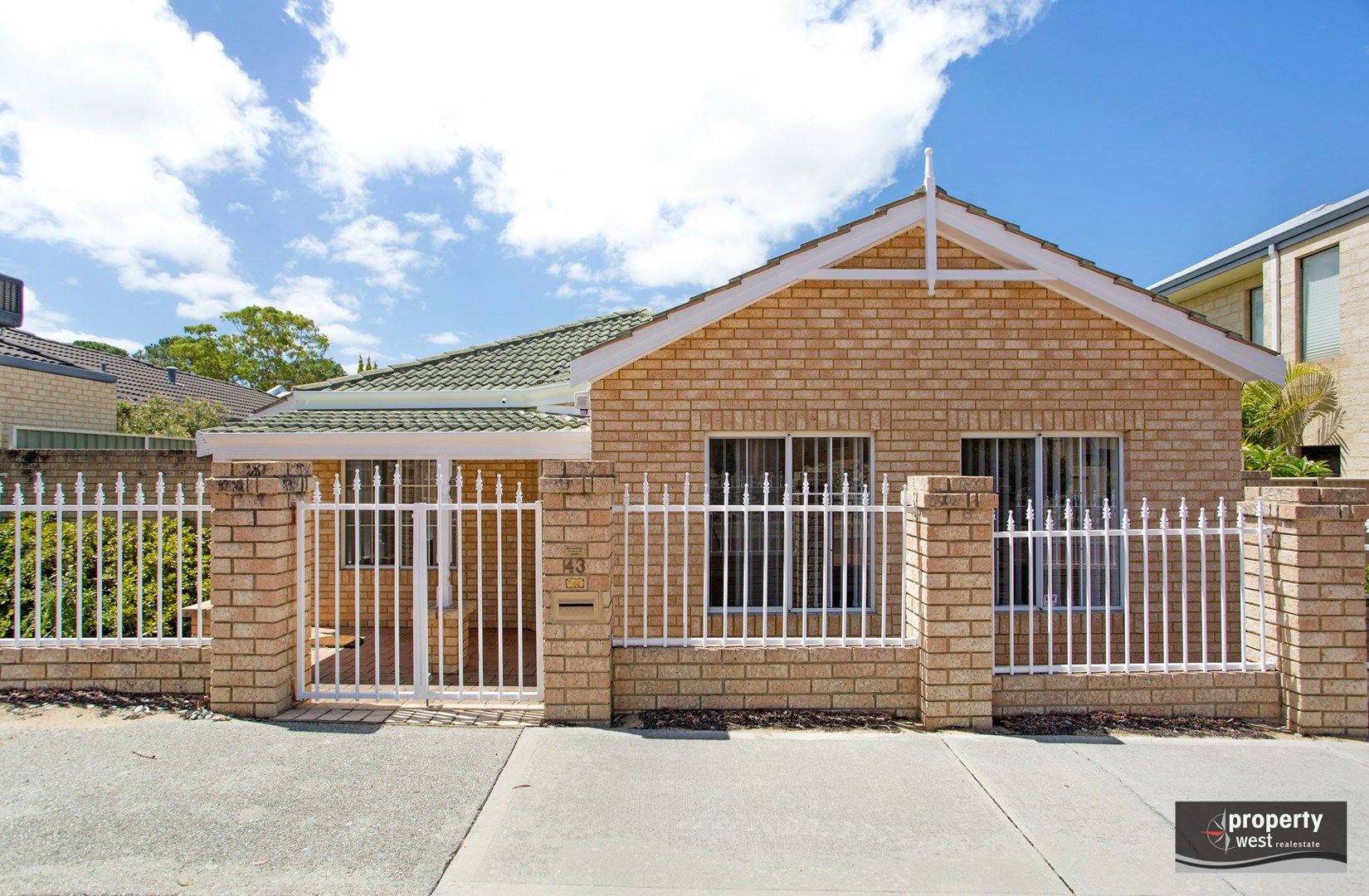 3 bedrooms House in 43 St Pauls Crescent JOONDALUP WA, 6027