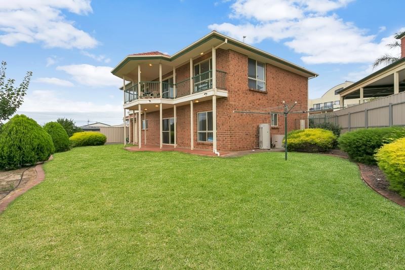 4 Thompson Court, Encounter Bay SA 5211, Image 2