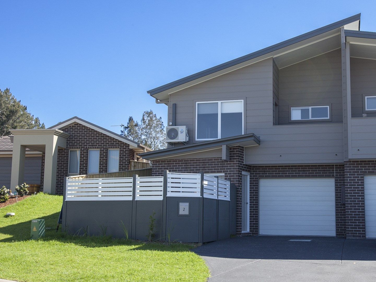 2/49 Finch Crescent, Aberglasslyn NSW 2320, Image 1