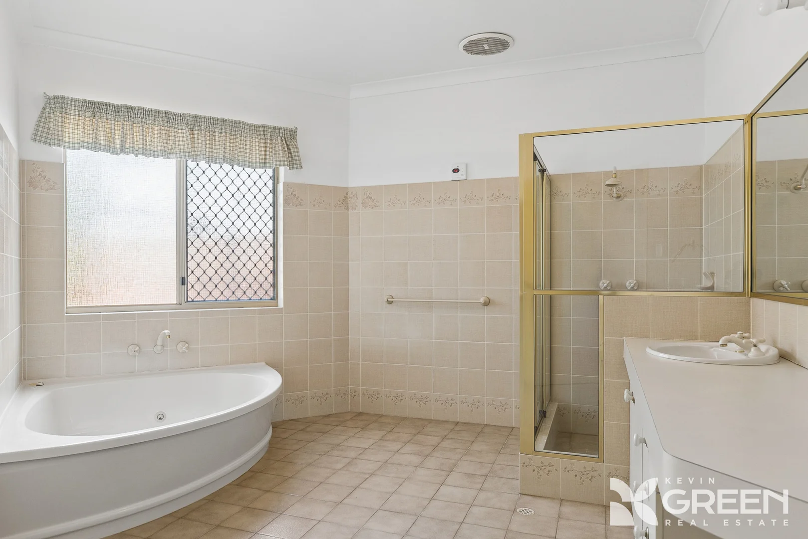 Additional image 37 of 17 Blackwood Parade, Dudley Park WA 6210