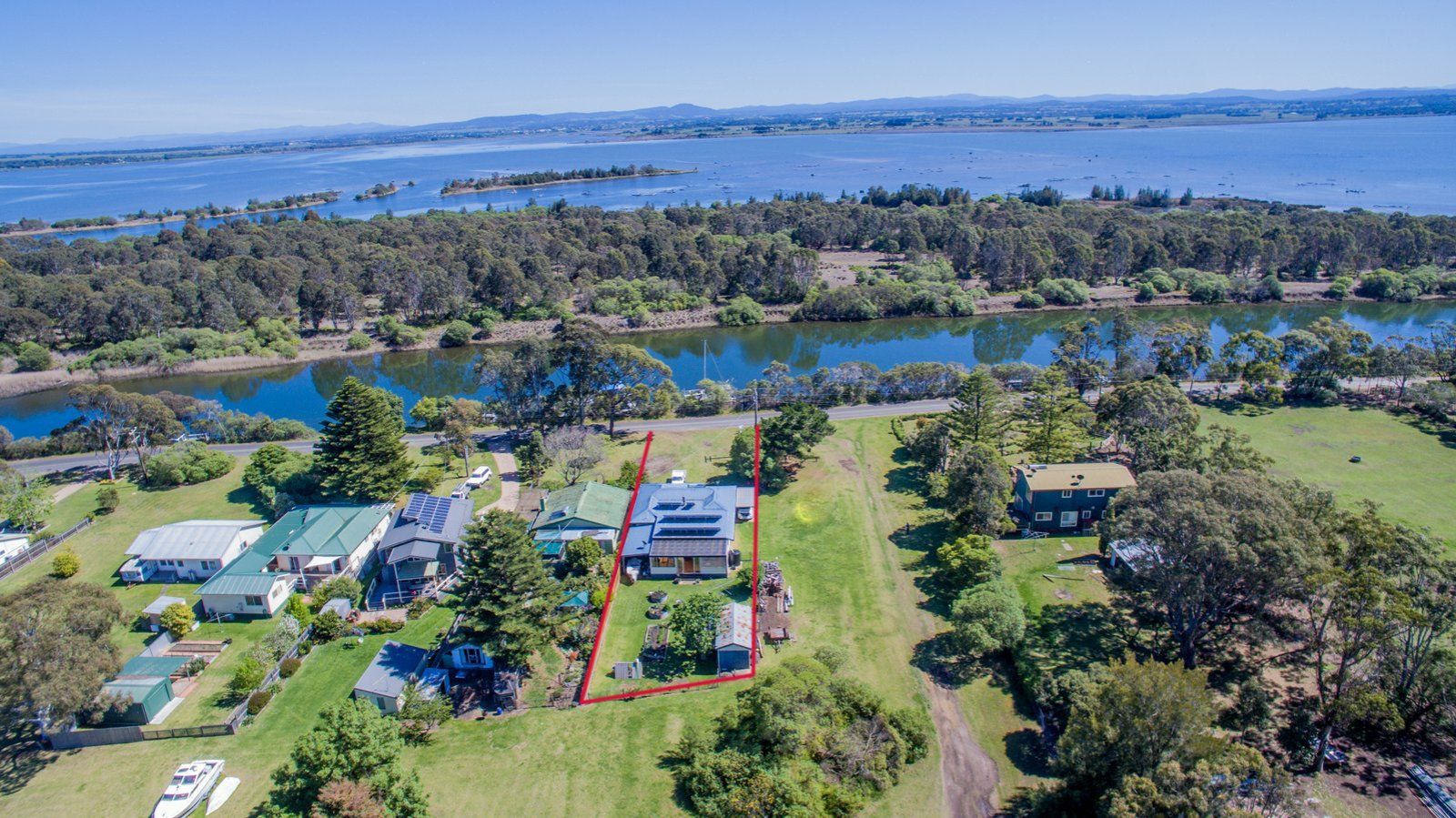 186 Rivermouth Road, Eagle Point VIC 3878