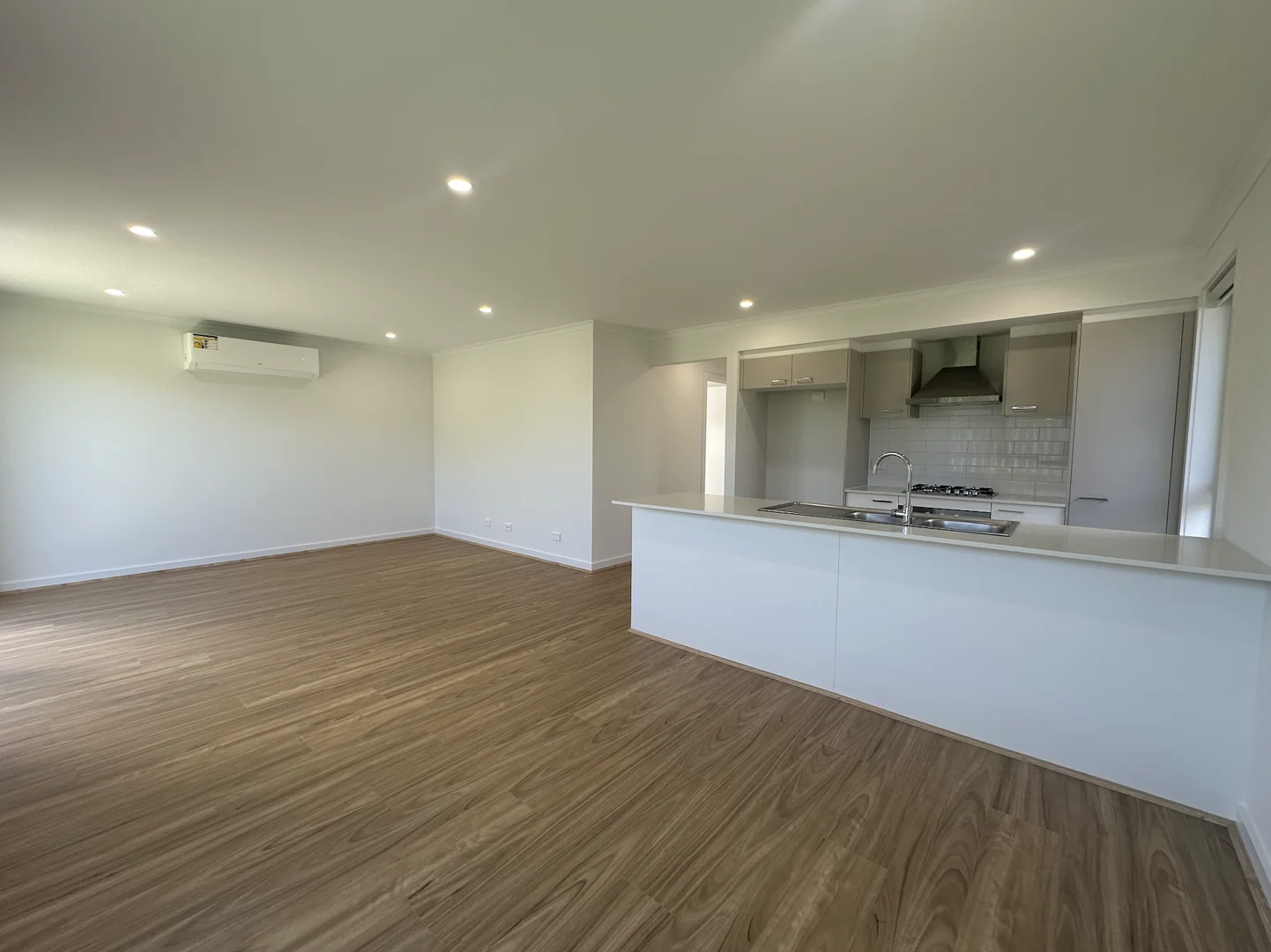 Additional image 13 of 29 Knight Court, Munno Para Downs SA 5115