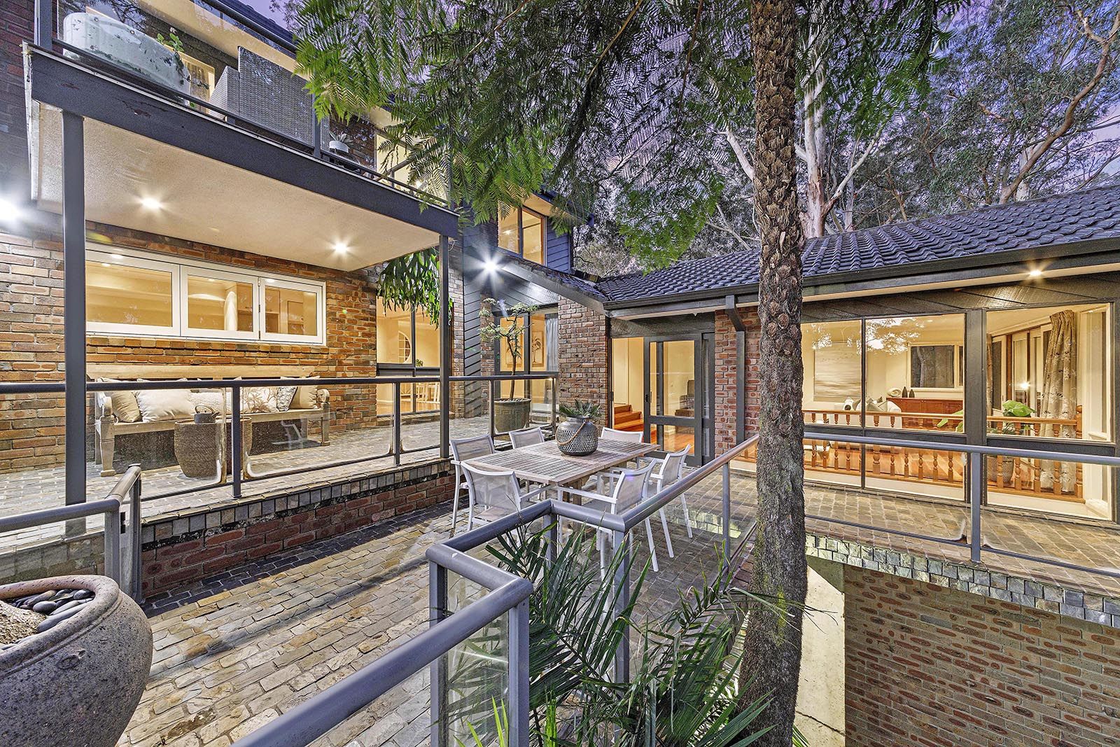 92 Manor Road, Hornsby NSW 2077