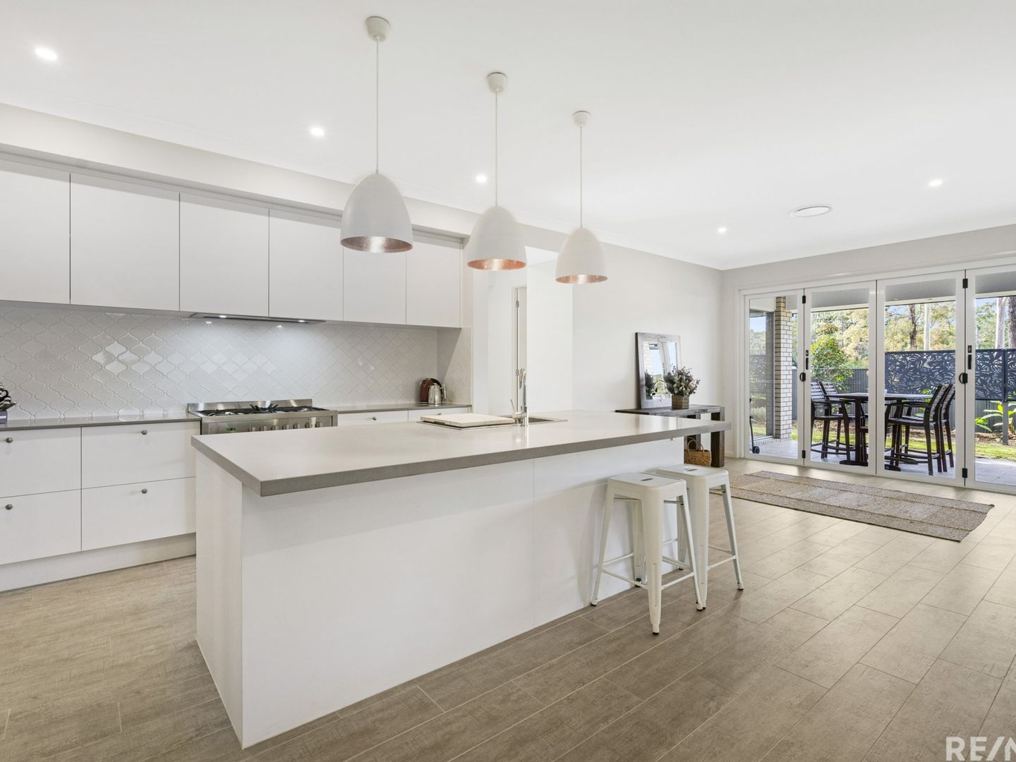 4 bedrooms House in 8a Tallai Road TALLAI QLD, 4213