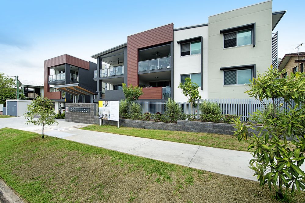 2 bedrooms Apartment / Unit / Flat in 14/11 Adelaide Street CARINA QLD, 4152