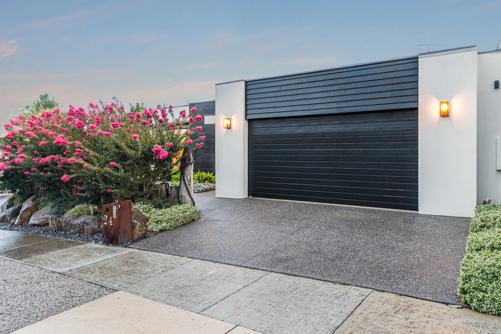 24 Dartmoor Drive, Highton VIC 3216