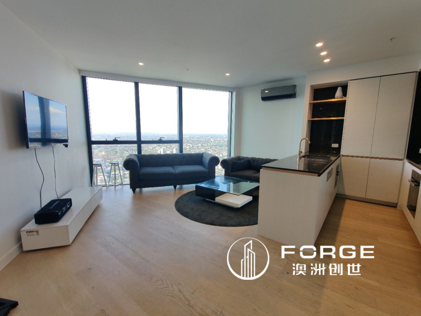 2 bedrooms Apartment / Unit / Flat in 7205/228 La Trobe Street MELBOURNE VIC, 3000