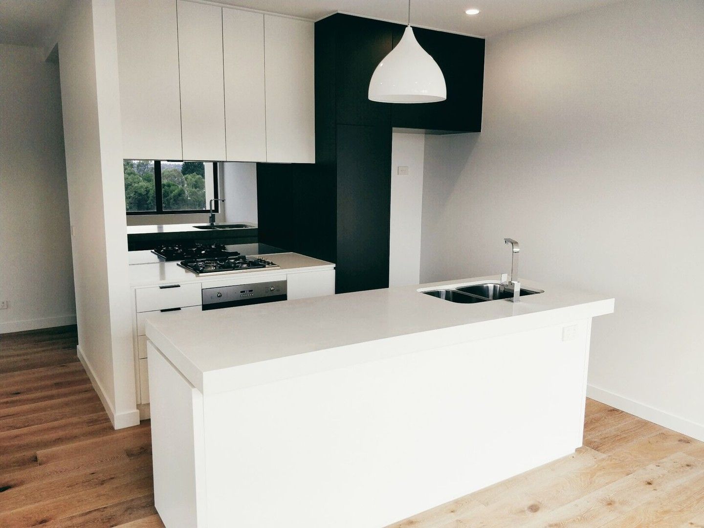 2 bedrooms Apartment / Unit / Flat in 104/160 Williamsons Road DONCASTER VIC, 3108