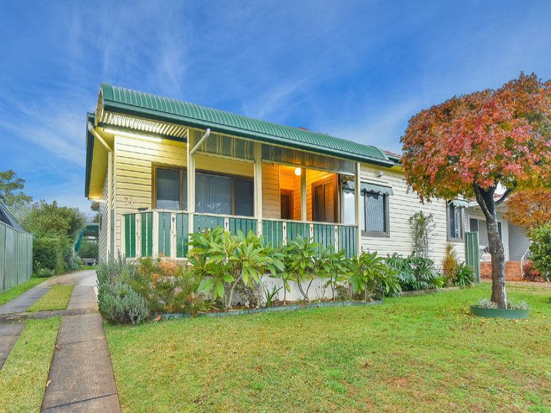2 bedrooms House in 34 Bocking Ave BRADBURY NSW, 2560