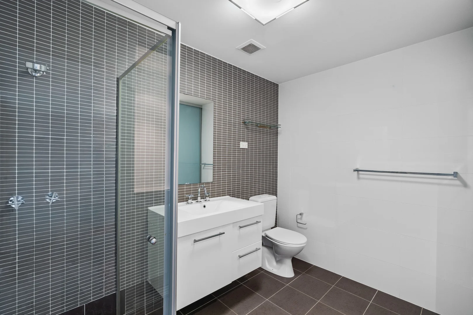 Additional image 6 of 4/18 New Dapto Road, Wollongong NSW 2500