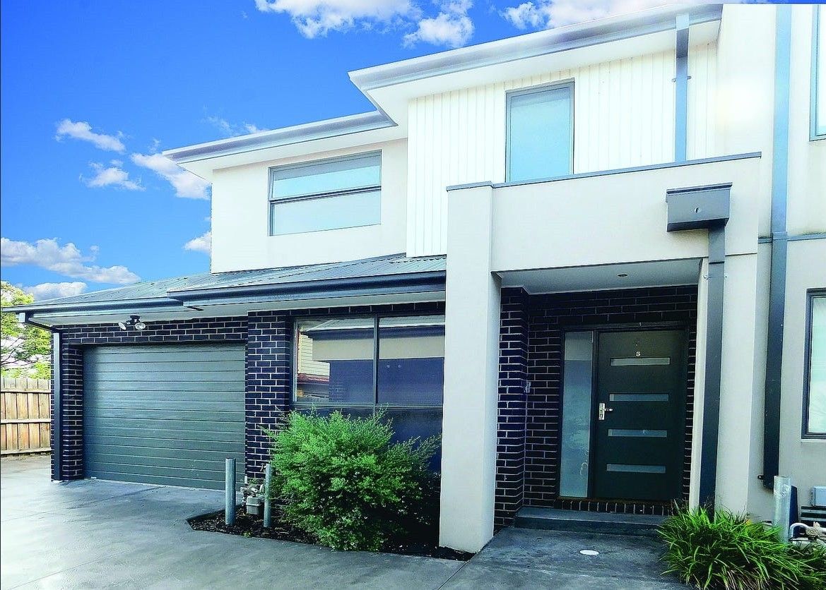 2 bedrooms Townhouse in 5/135-137 Cardinal Road GLENROY VIC, 3046