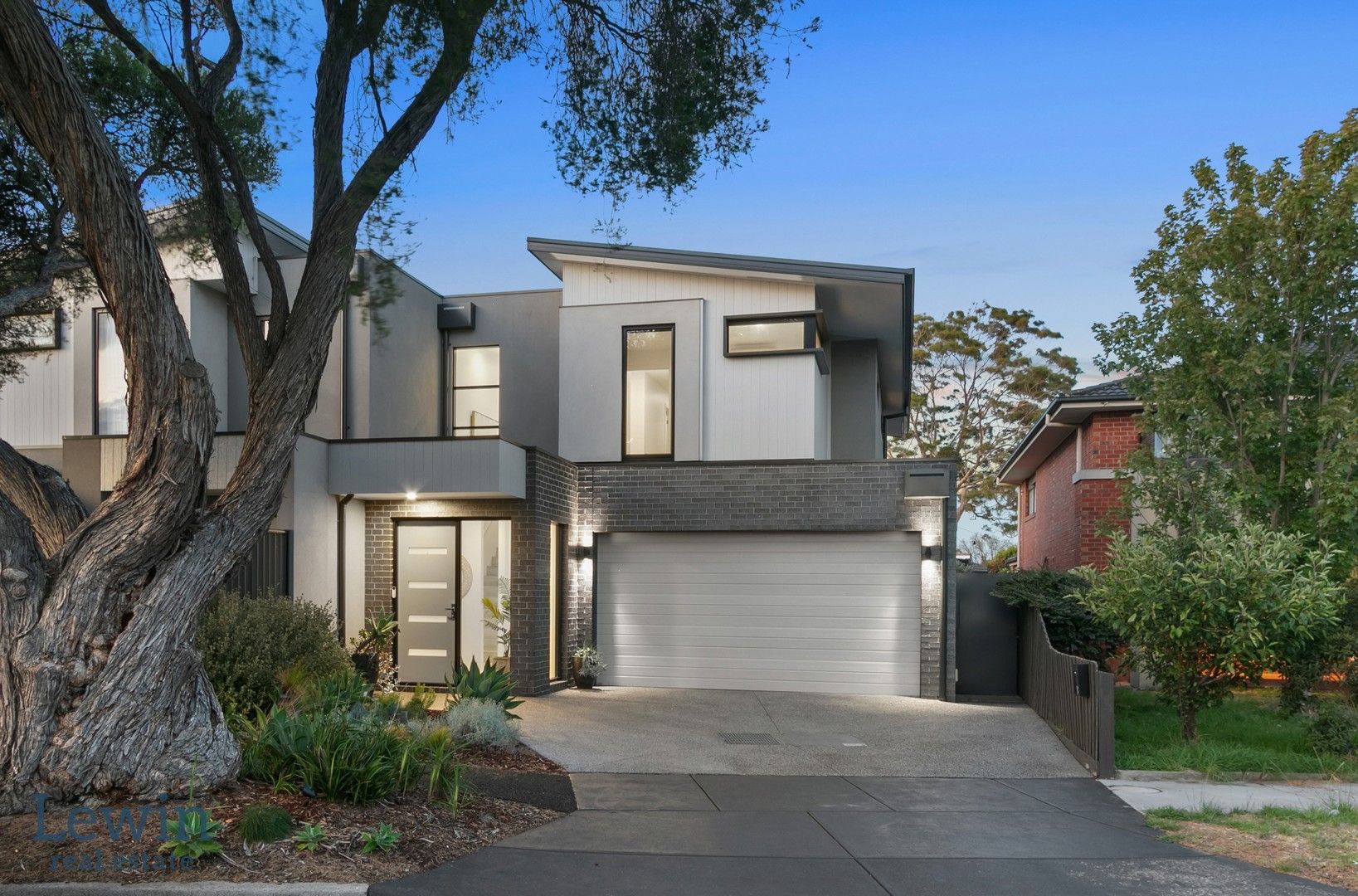4 bedrooms Townhouse in 5B Norma Avenue CHELTENHAM VIC, 3192
