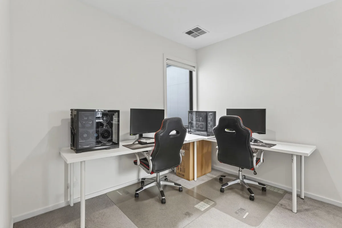 Additional image 14 of 4/12 Ellison Harvie Close, Greenway ACT 2900