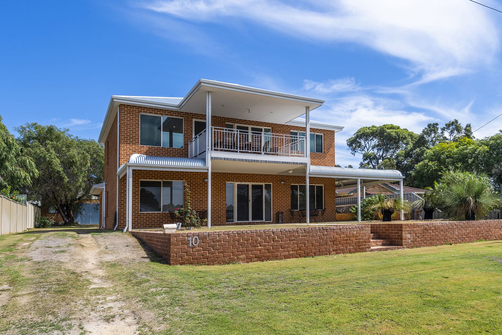 10 Pioneer Court, Bouvard WA 6211, Image 2