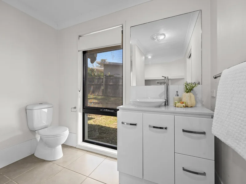 Additional image 10 of 18 Bluebell Place, Brookwater QLD 4300