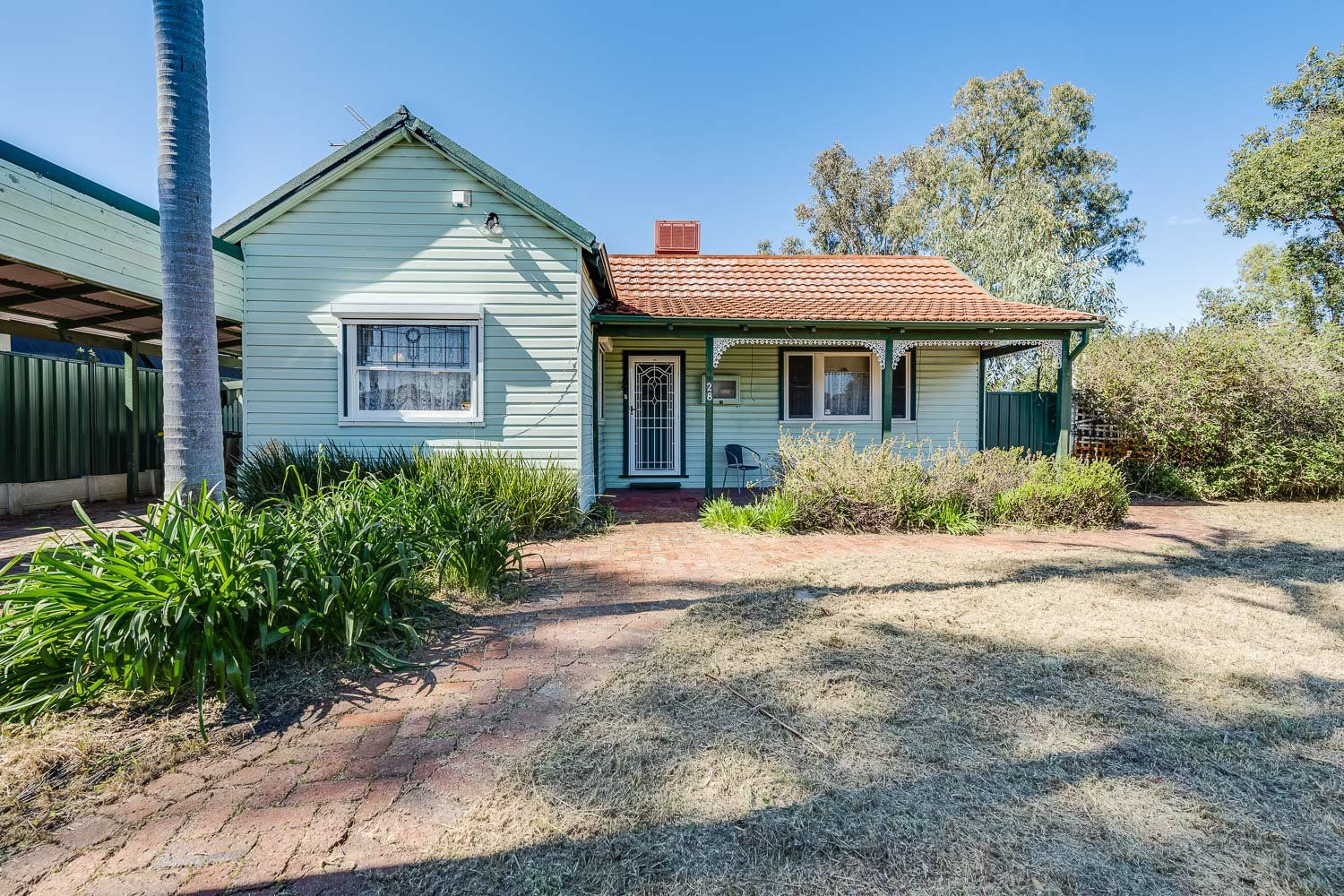 28 Evelyn Street, Gosnells WA 6110, Image 0