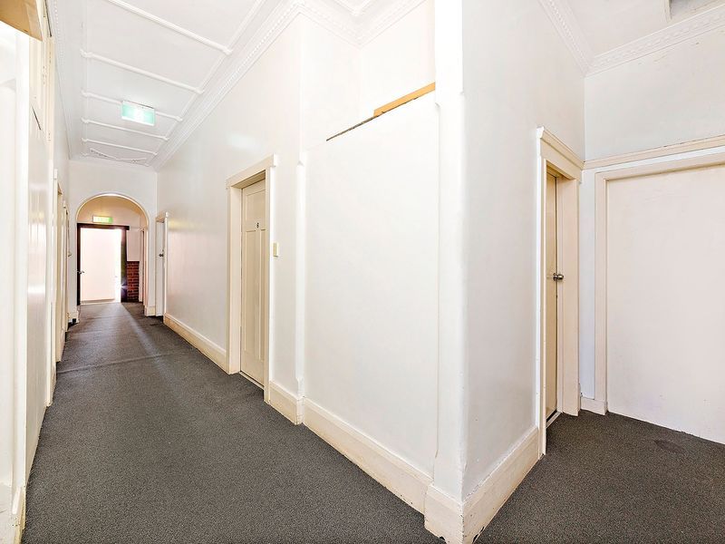 Room 21/6 Clarence Street, Burwood NSW 2134, Image 2