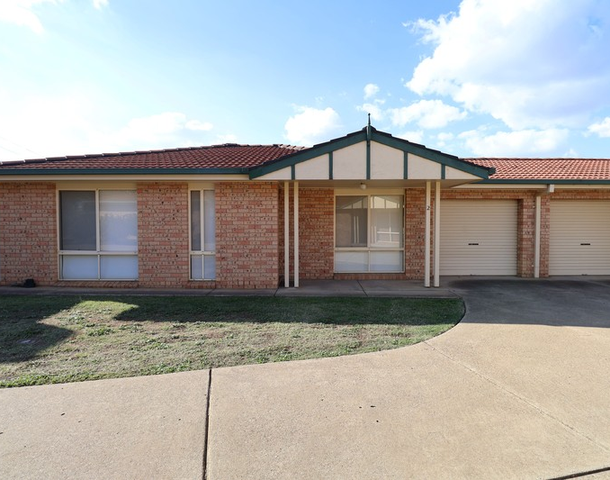 2/26 Bulolo Street, Ashmont NSW 2650