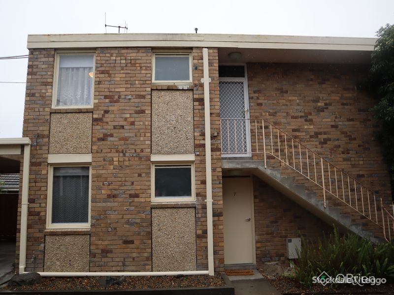 2 bedrooms Apartment / Unit / Flat in 8/82 Burwood Highway BURWOOD EAST VIC, 3151