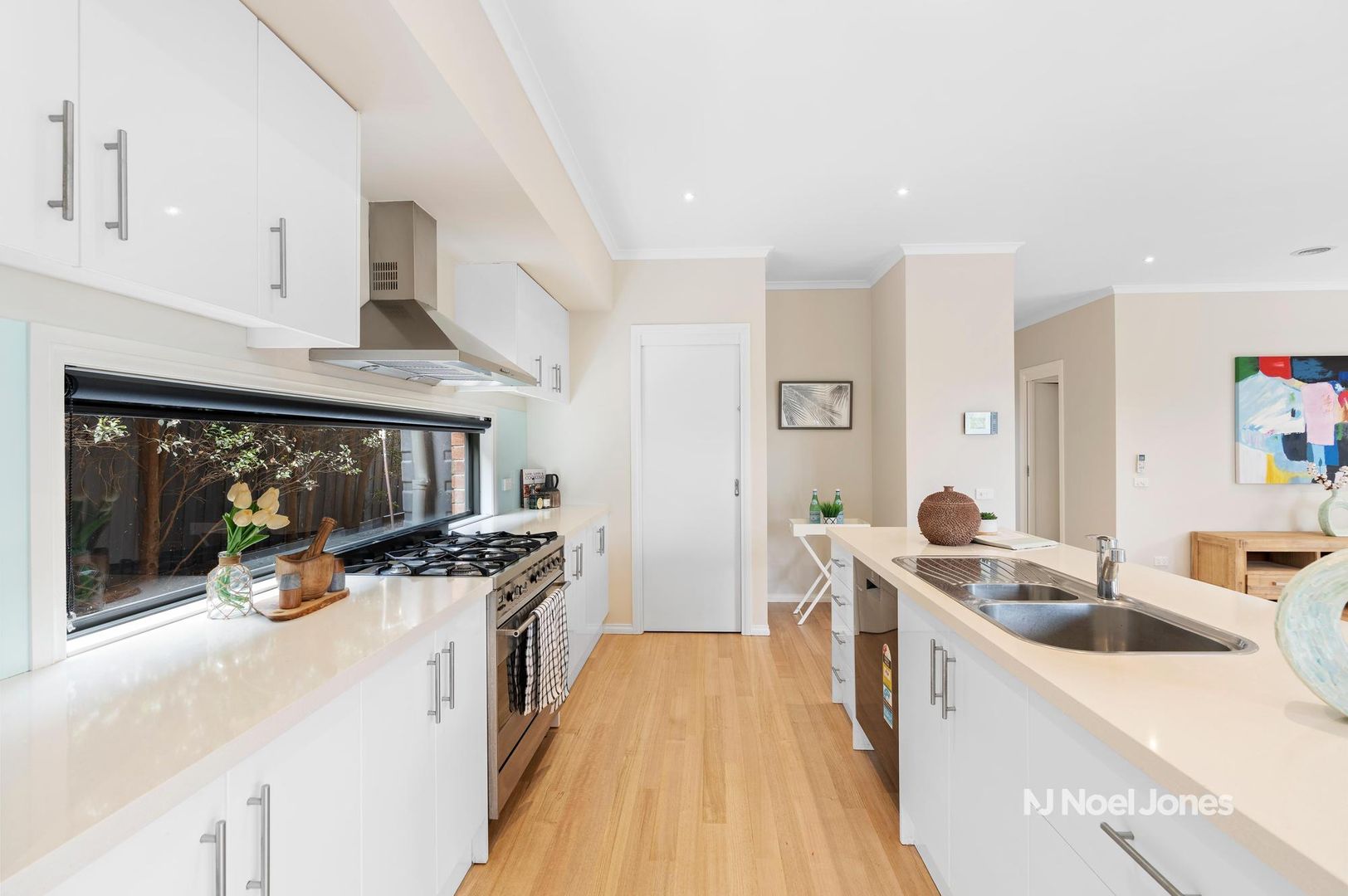 15 Koonung Road, Blackburn North VIC 3130, Image 1