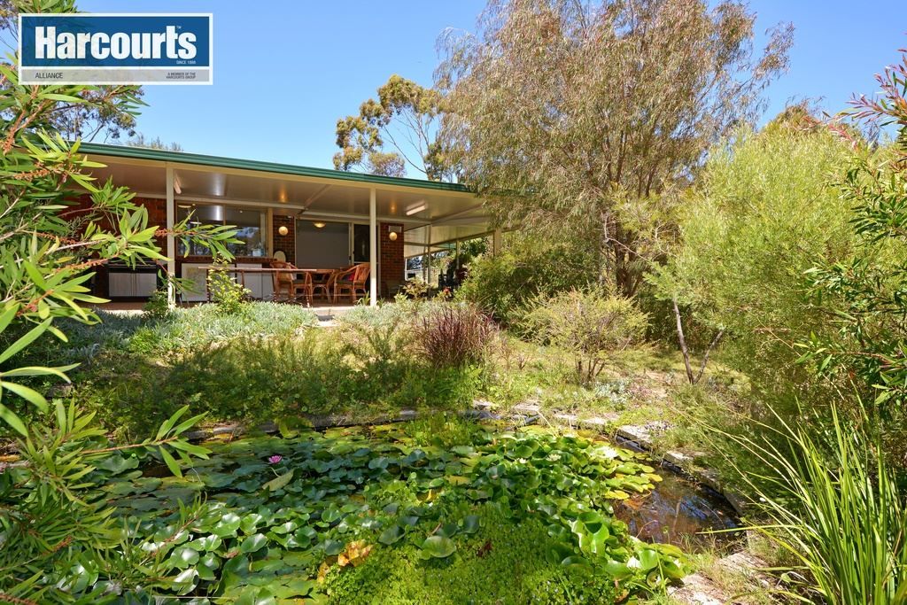 44 Greenlees Way, Carabooda WA 6033, Image 2