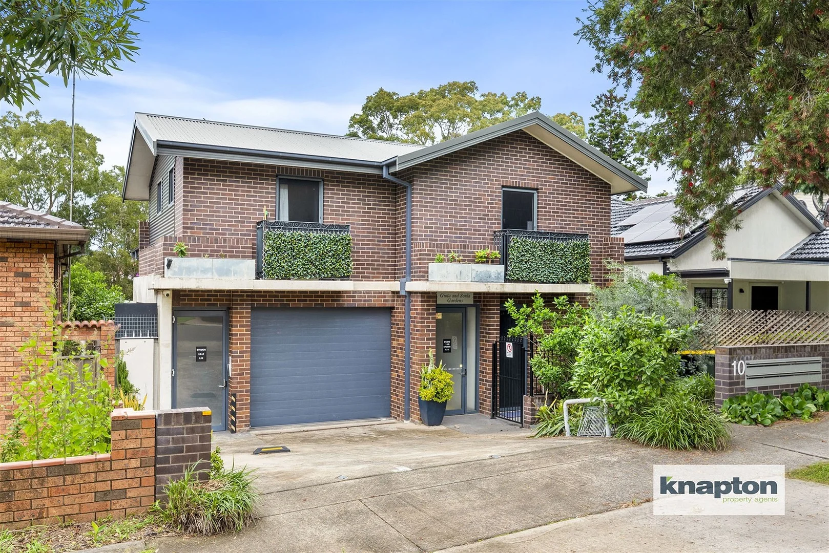 4/10 Sylvester Avenue, Roselands NSW 2196