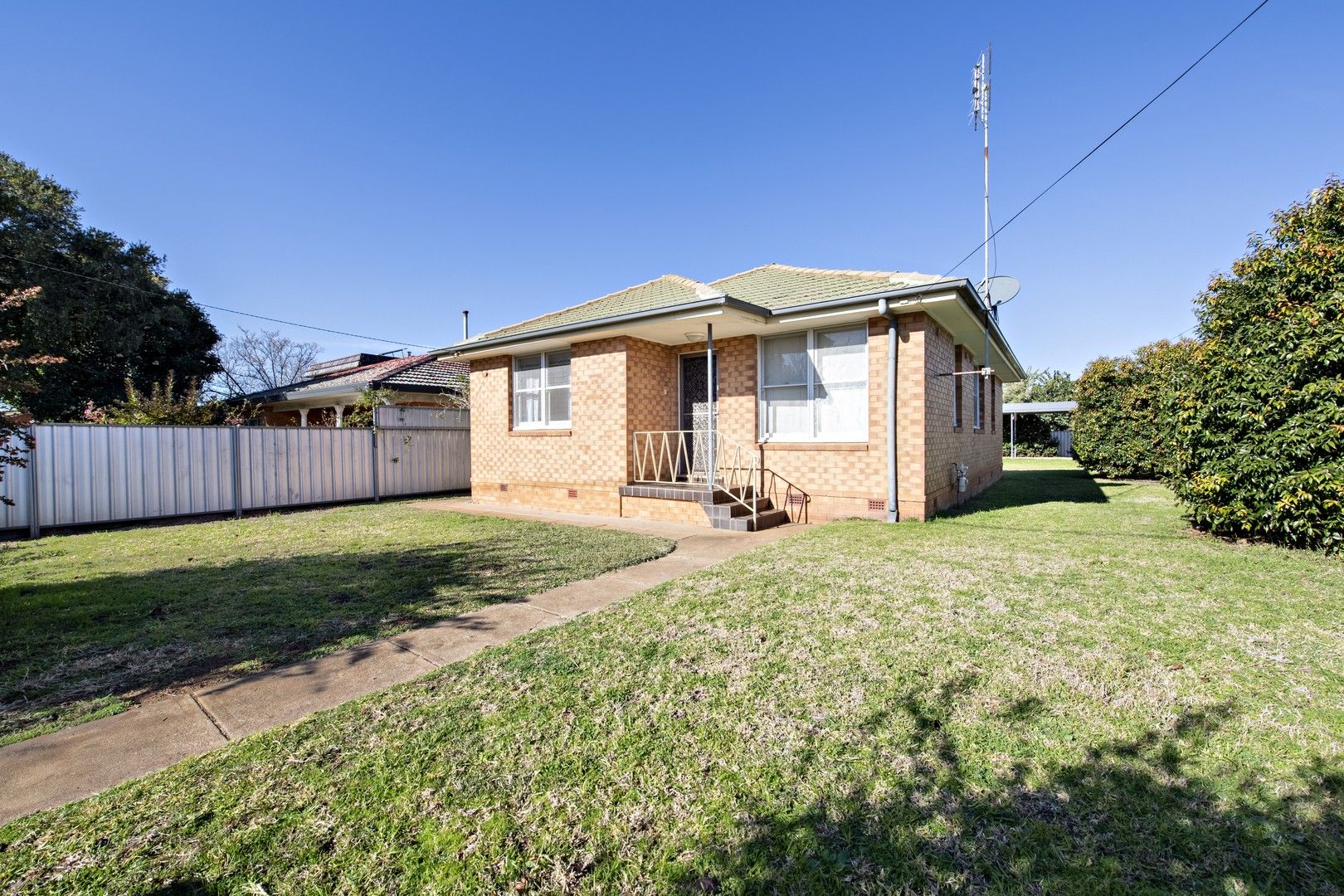 1 JOHNS AVENUE, Dubbo NSW 2830, Image 0