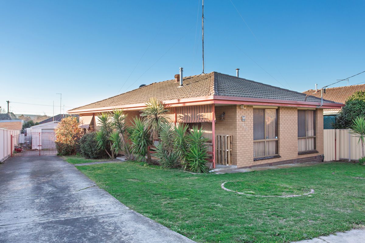 3 bedrooms House in 1032 Grevillea Road WENDOUREE VIC, 3355