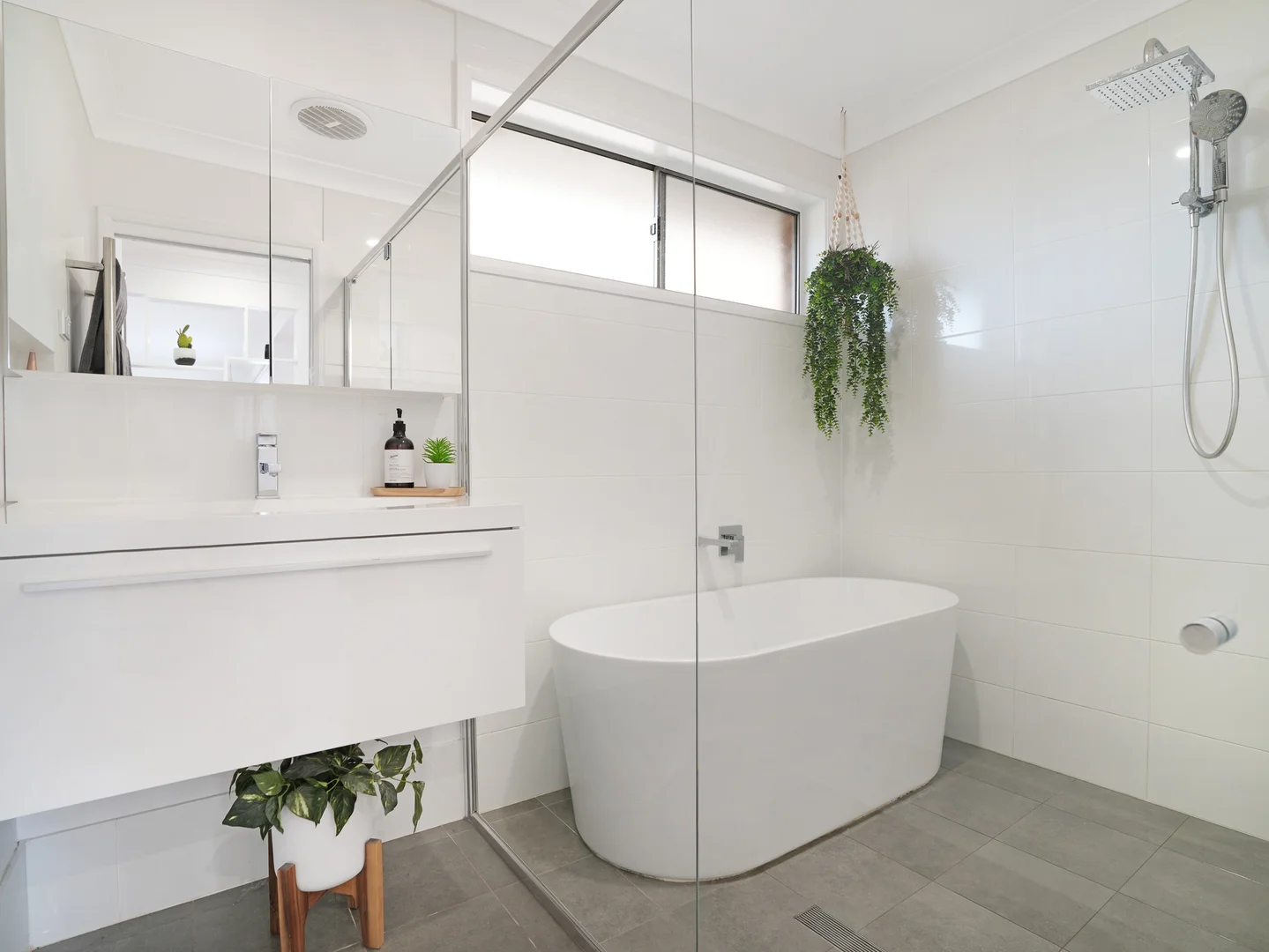 Additional image 8 of 323 Farmborough Road, Farmborough Heights NSW 2526