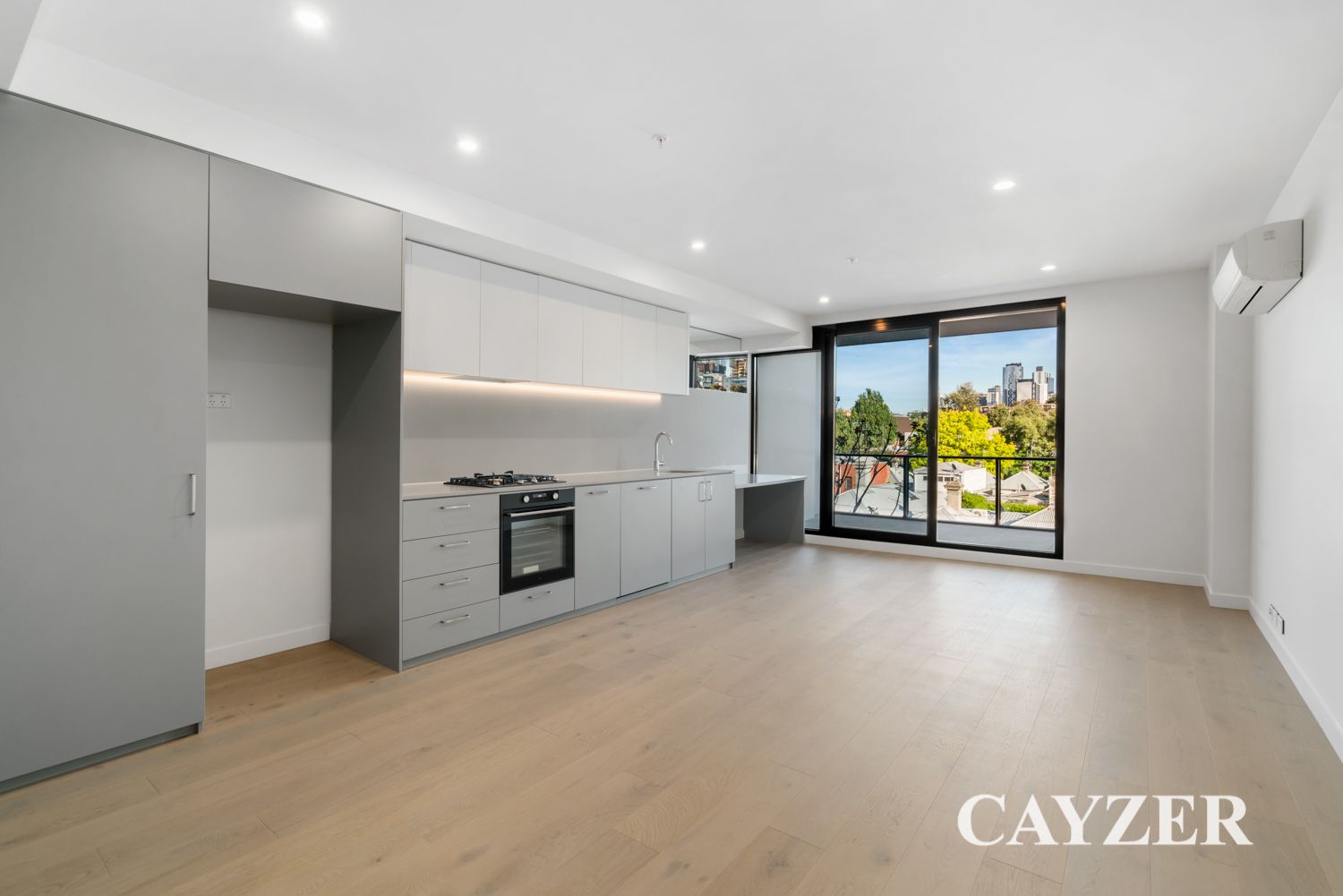 4/81 Palmerston Crescent, South Melbourne VIC 3205, Image 2