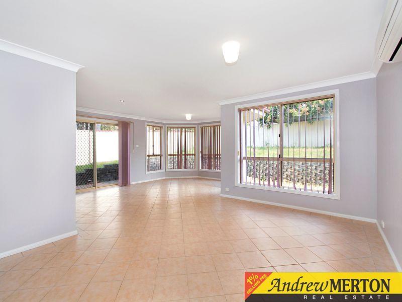 4 Rosegum Street, Quakers Hill NSW 2763, Image 2