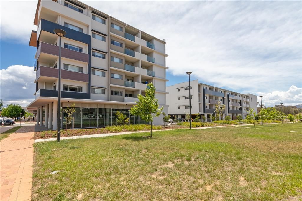 2 bedrooms Apartment / Unit / Flat in 55/15 Limburg Way GREENWAY ACT, 2900