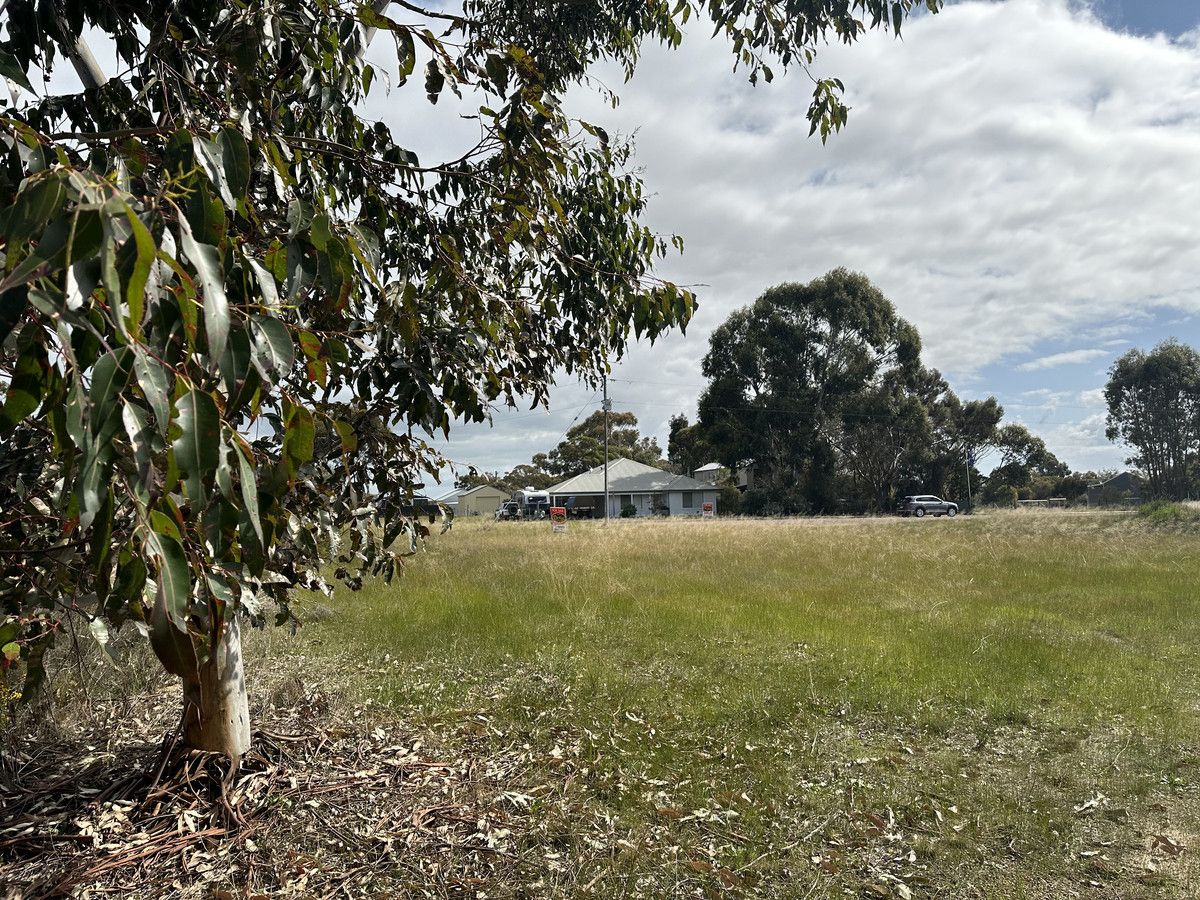 42 (Lot 800) Seventh Avenue, Kendenup WA 6323, Image 0