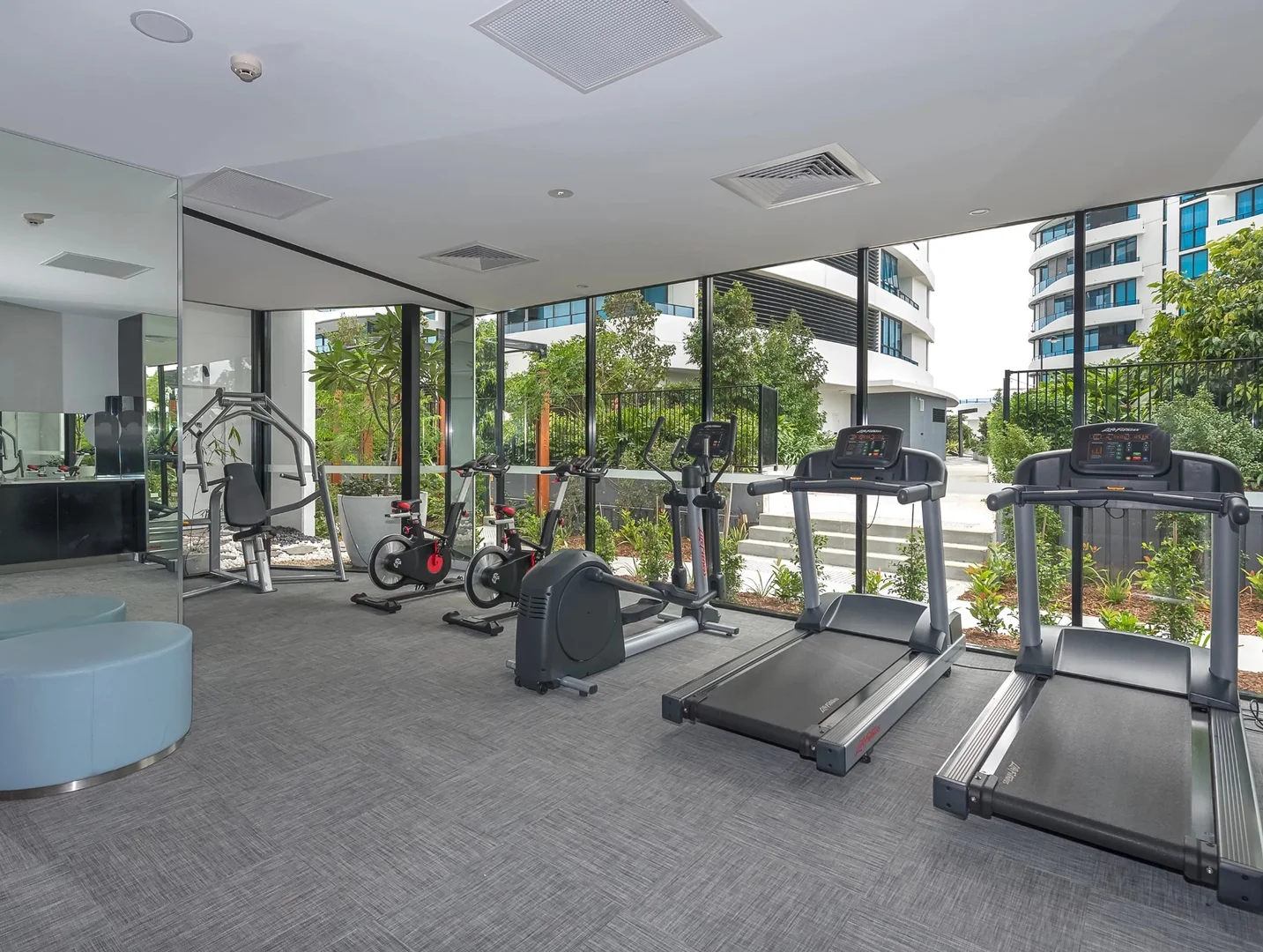 Additional image 21 of 4410/5 Harbourside Court, Biggera Waters QLD 4216