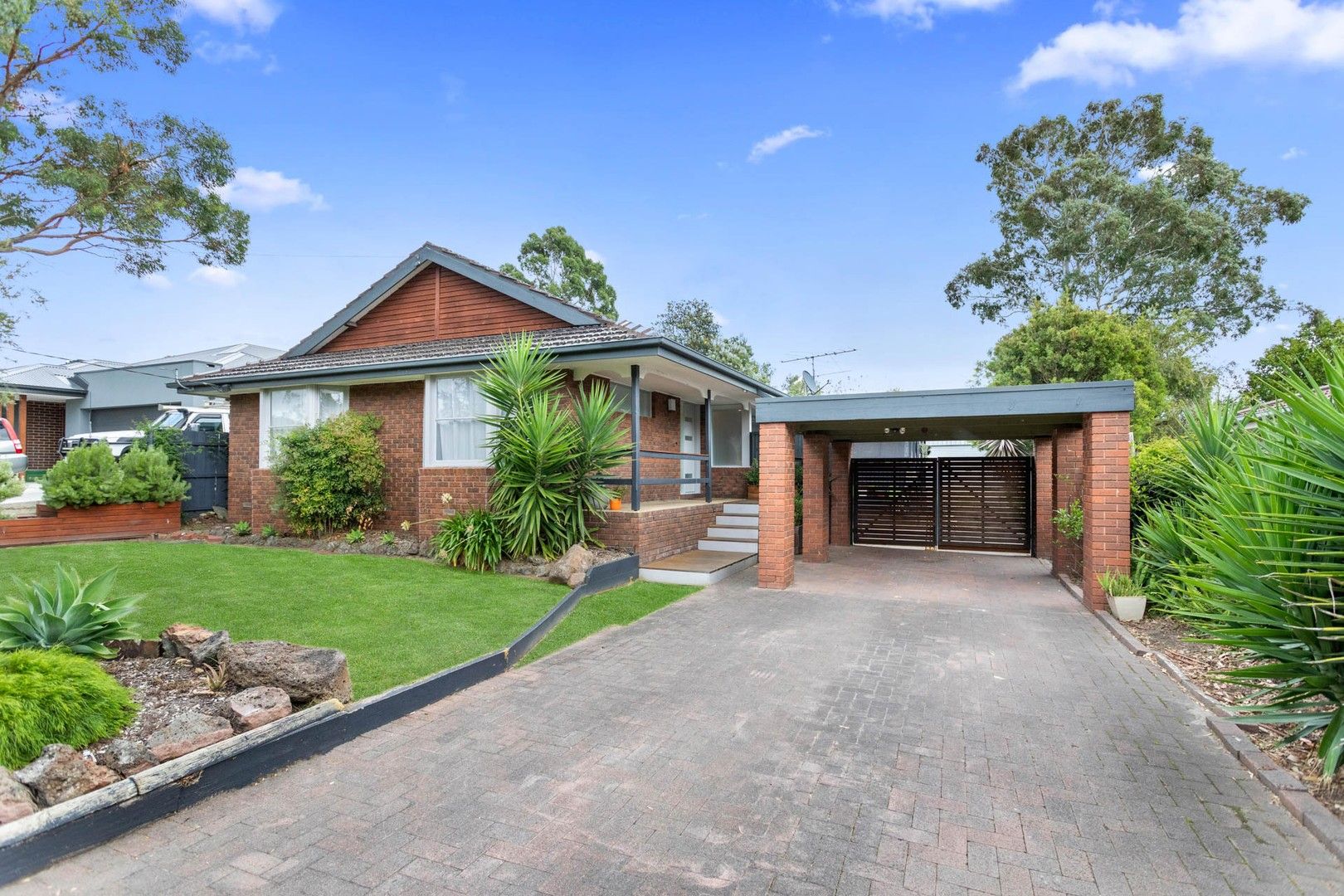 3 bedrooms House in 23 Elm Grove LANGWARRIN VIC, 3910