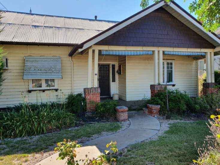 3 Cave Street, Donald VIC 3480, Image 0