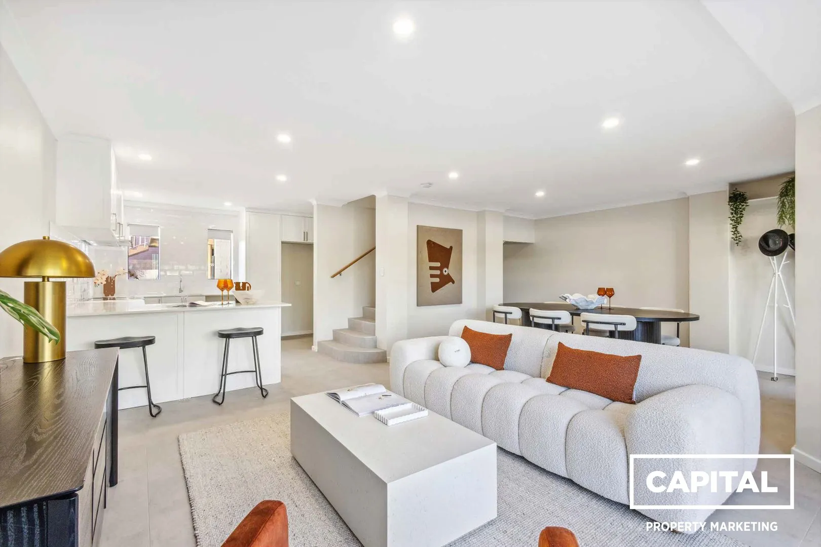 Large Renovated Street Front House - WALK to the Beach!