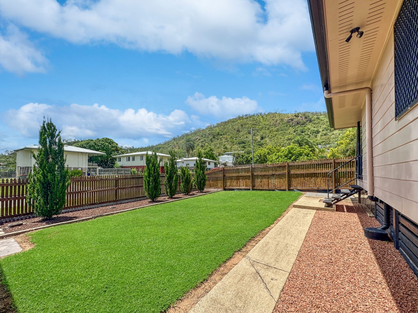 13 Linden Crescent, Wulguru QLD 4811, Image 1