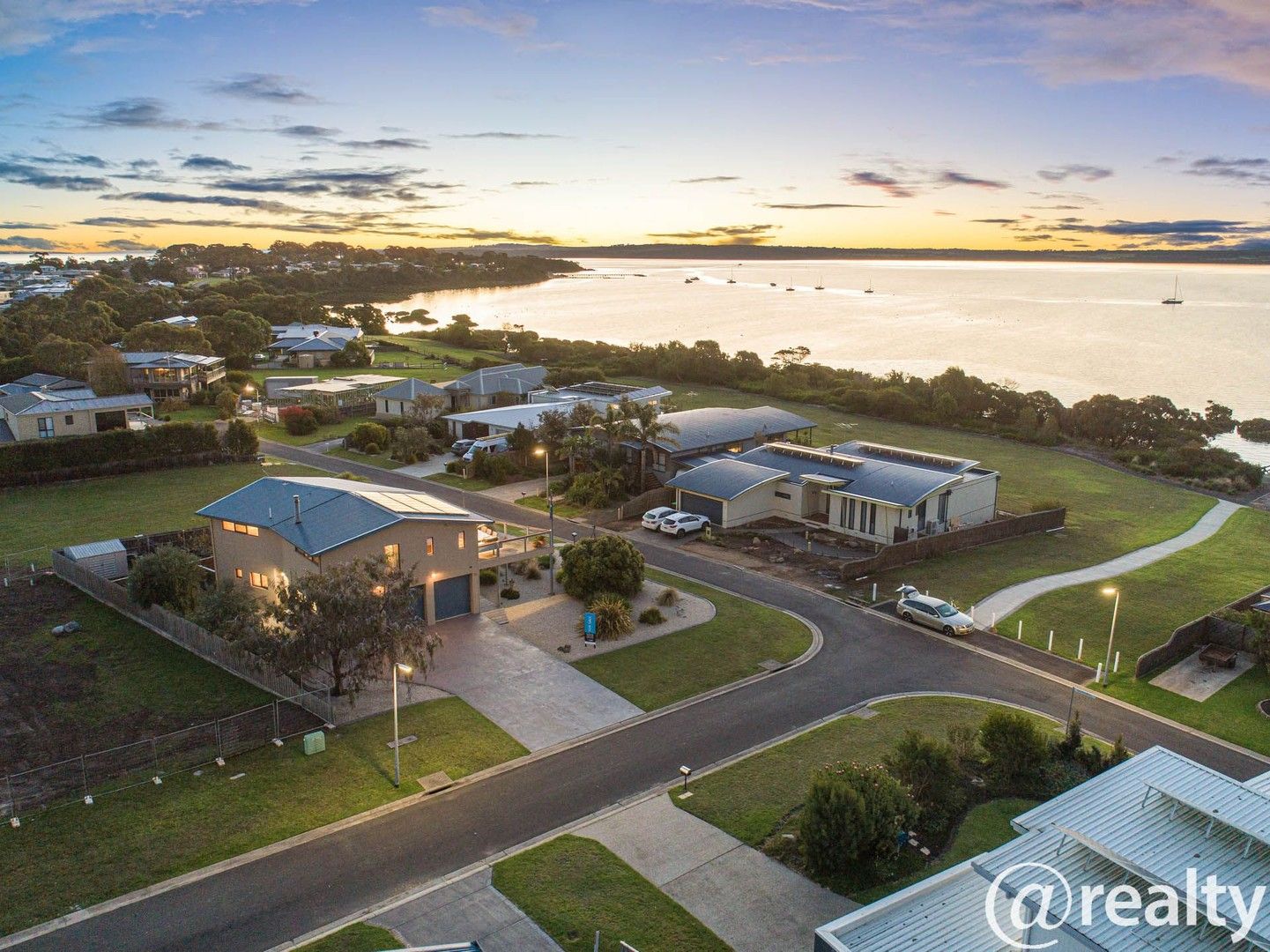 10 French Island Close, Corinella VIC 3984, Image 0