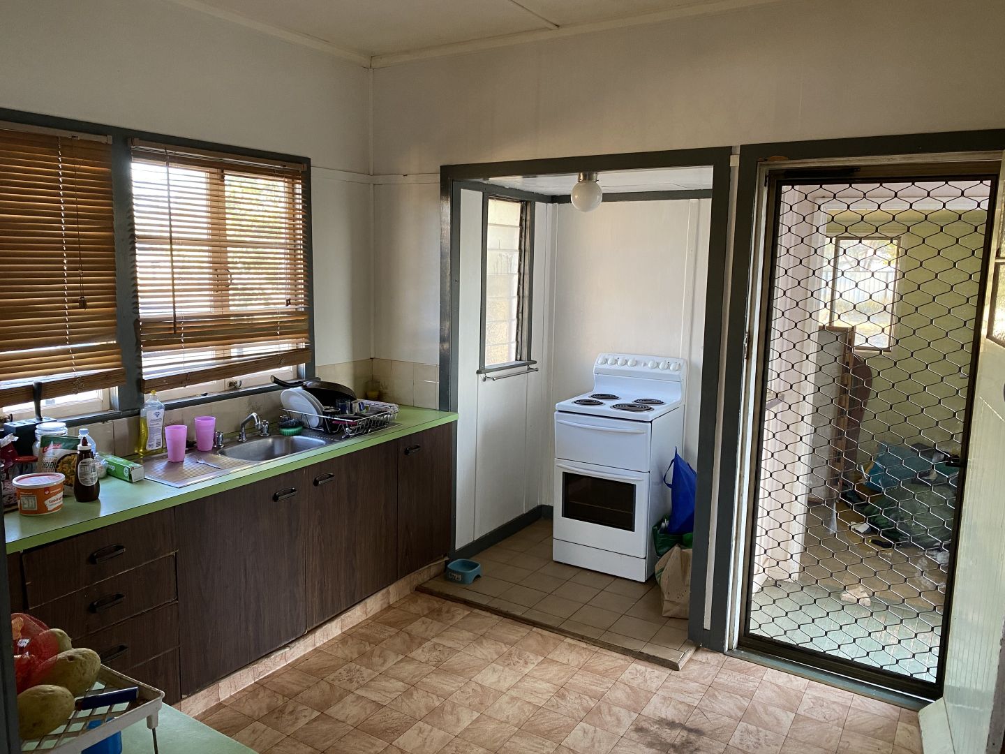 110 Miscamble Street, Roma QLD 4455 Domain