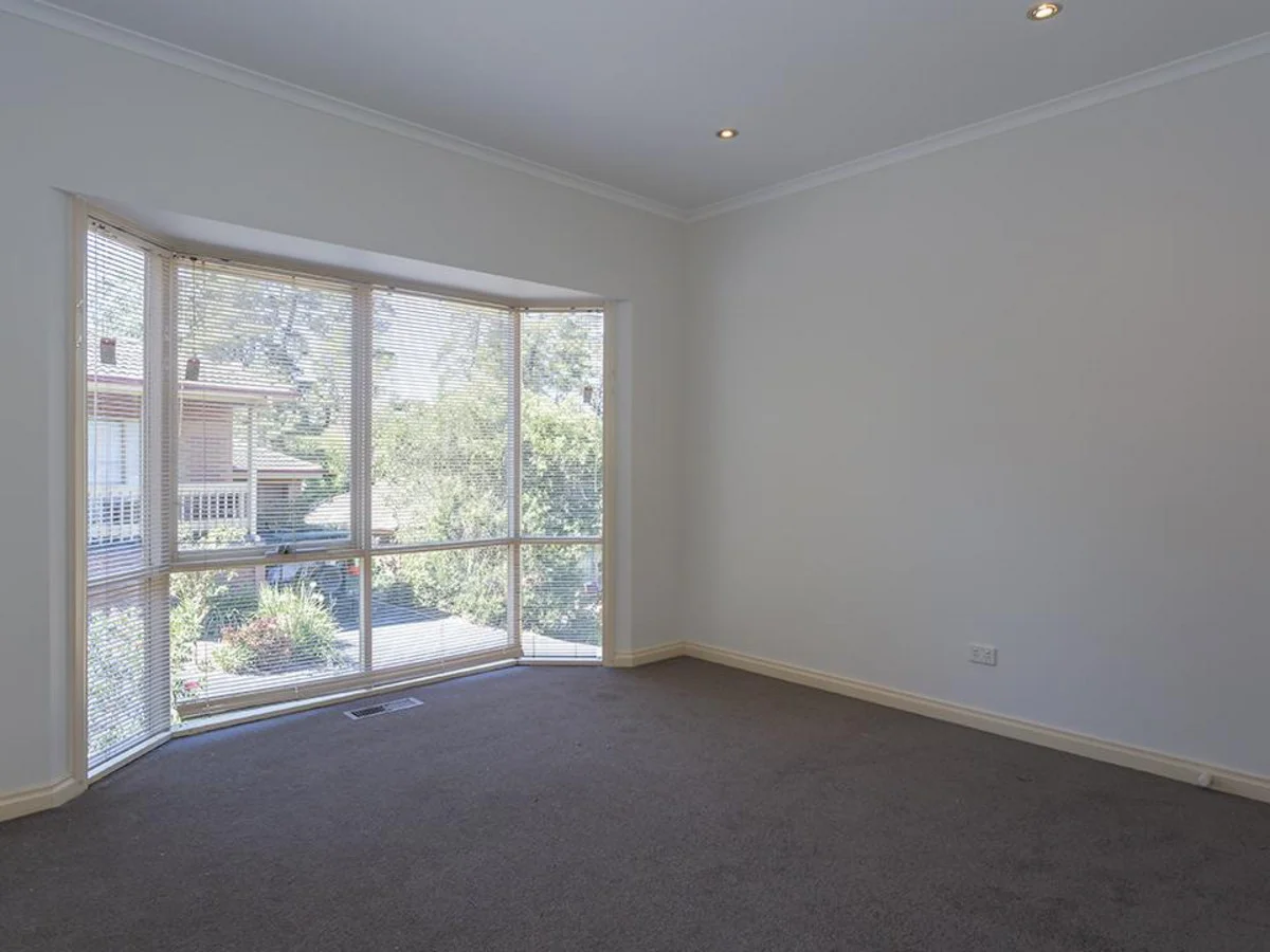 Additional image 4 of 8/135 Sherbourne Road, Montmorency VIC 3094